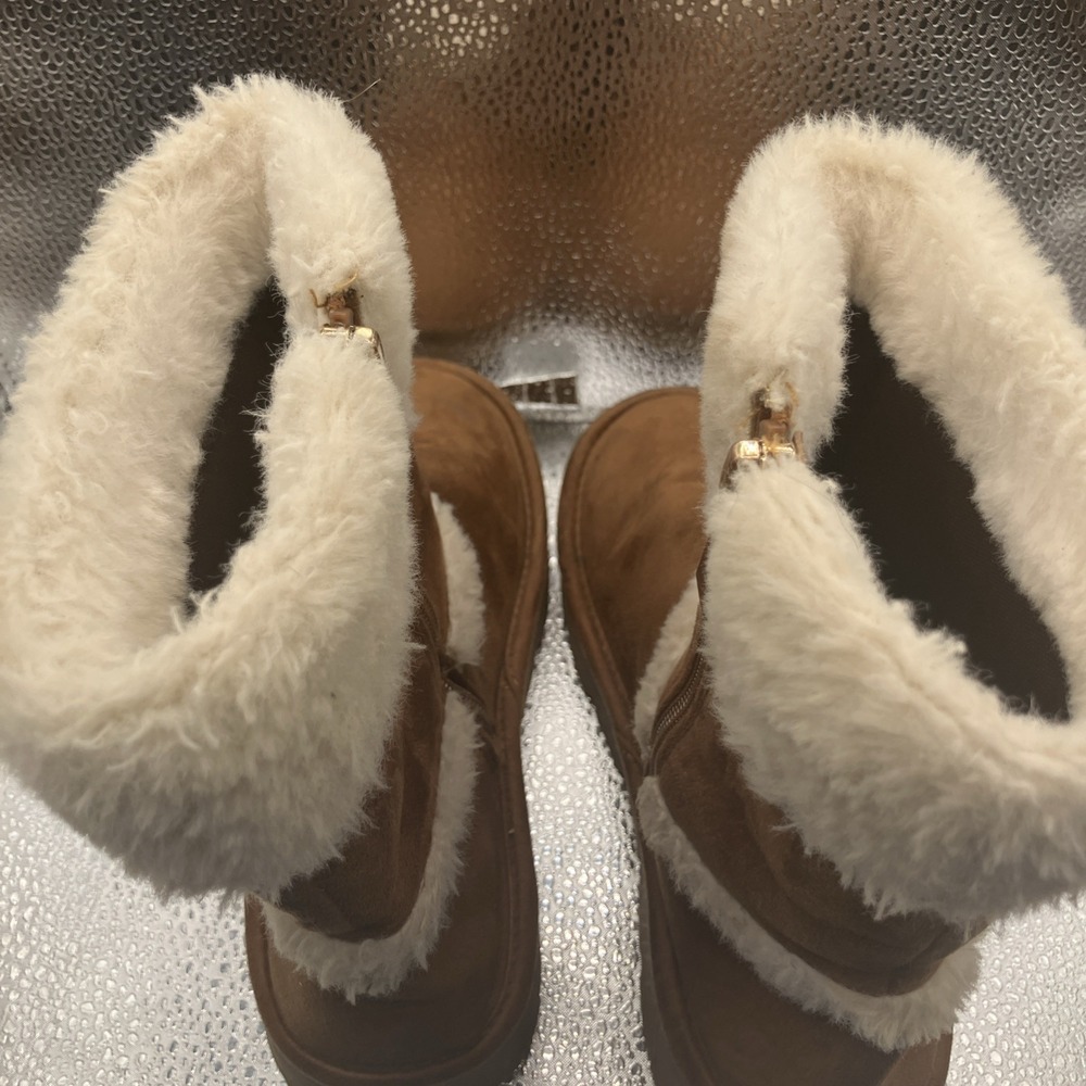 Girls MICHAEL KORS brown boots with faux fur trim Size 1 - Picture 5 of 10